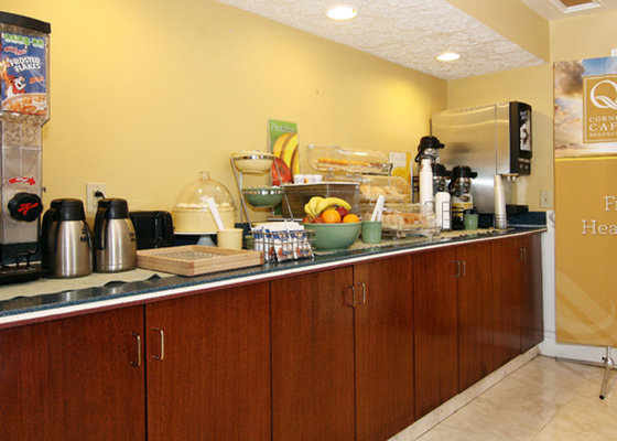 Quality Inn - image 5